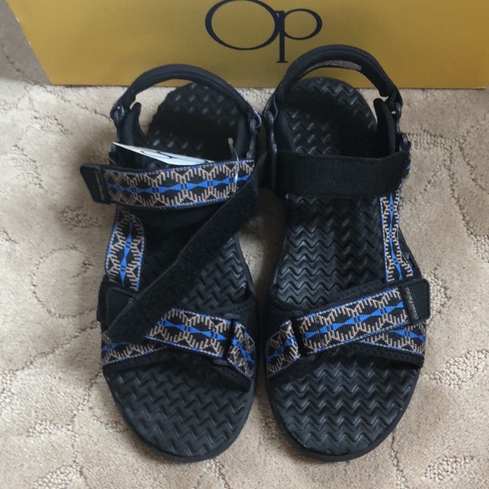 Ocean Pacific “Swamp Thing” sandals